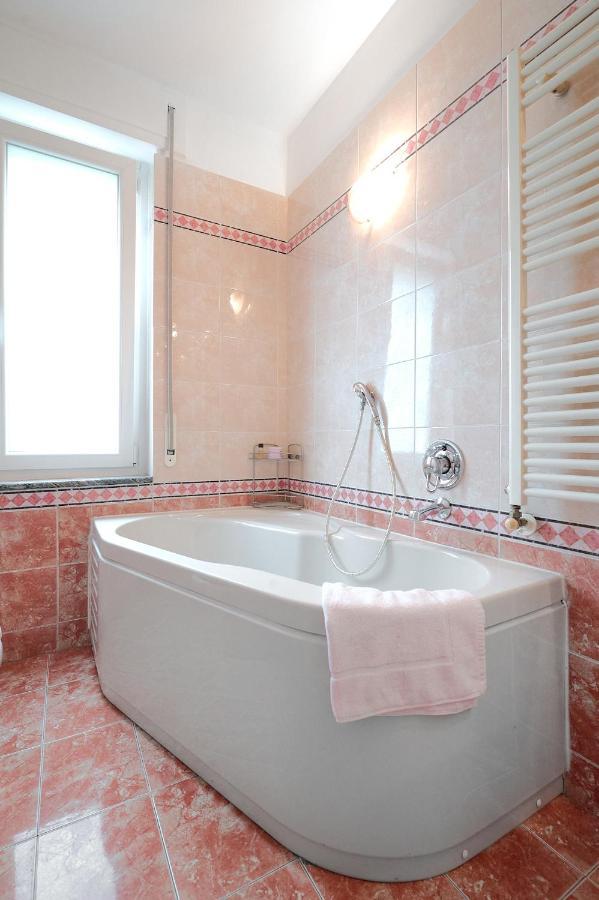 Mico Garden View Citylife Executive Apartment Milan Exterior photo